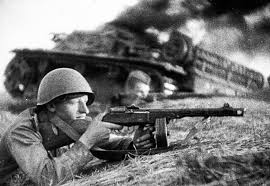 Why is this WWII submachine gun on every Red Army monument? - Russia Beyond