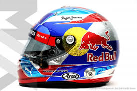 More pictures of max verstappen's 2016 helmet; Max Verstappen Verstappen Com