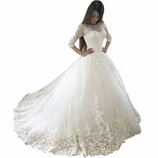 With over 400 ball gown wedding dresses to choose from, you're sure to find your fairytale bridal gown. Buy Dingdingmail Charming Scoop Neck Lace Ball Gown Wedding Dress 2019 Illusion Half Sleeves Princess Wedding Bridal Gowns Online In India B07fd7z17h