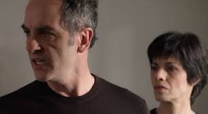 Quelques heures plus tard, elle est en garde à vue, accusée du meurtre d'un ami d'enfance. Un Si Grand Soleil Spoilers Les Poujol Soupconnes De Fraude A L Assurance Le Resume De L Episode Du 16 Mars 2020