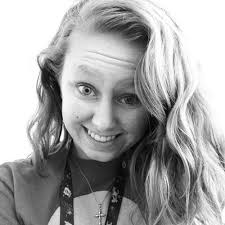 Caitlin Bechtold's Instagram, Twitter & Facebook