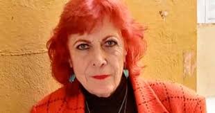 Reconocen la trayectoria de Ana Neumann