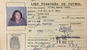 La polémica acción que se presentó en el partido entre brasil y colombia por la copa américa 2021, el pasado miércoles, le ha generado muchas críticas al árbitro argentino néstor pitana. Rotundo Cambio De Look El Antes Y Despues De Nestor Pitana Radio Mitre
