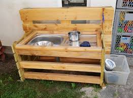 Matschtisch Fur Kinder Aus Holz Selber Bauen Anleitung Selber Bauen Anleitung Selber Bauen Paletten Selber Bauen