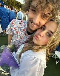 Alyssa Ouellette's Instagram, Twitter & Facebook