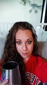 Sarah Shoup's Instagram, Twitter & Facebook