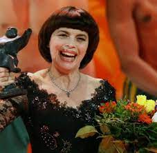Films en vf ou vostfr et bien sûr en hd. Musik Mireille Mathieu Erklart Ihren Frisur Vorteil Welt