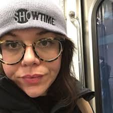 Kerri Buckley's Instagram, Twitter & Facebook