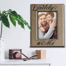 This is us trifold picture frame, 16x7.5. Bella Busta Daddy And Me Picture Frame Dad Gift From Kids Modern Picture Frame Daddy 5x 7 Vertical