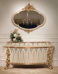 So Far So Near The Novelties Of Classic Arredamento Ingresso Casa Arredamento Mobili