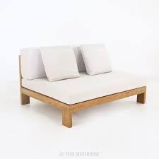 Haluk Soylu Adli Kullanicinin Balcony Panosundaki Pin 2020 Teak Salincak Bank Mobilya