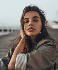 Women Experience Imposter Syndrome At Higher Rates Than Men, So Here Are 4  Tips To Overcome Self-Doubt