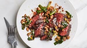 A Bright Addictive Scallion Sauce Pairs Well With This Quick Cooking Steak Recipe If You Can T Find Hanger Steak Skirt Stea Hanger Steak Skirt Steak Recipes