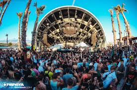 Novalja is the town which zrće beach belongs to. Papaya Club Kroatien Party Urlaub Reisen