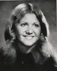 Monique Schultz's Instagram, Twitter & Facebook