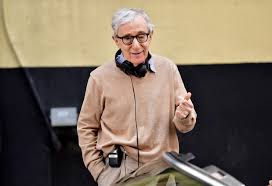 Hannah y sus hermanas director: Woody Allen Says Timothee Chalamet Only Denounced Him To Improve His Oscar Chances