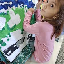 La Secretaria de Cultura, junto al Coordinador del área, inició una  recorrida por las localidades del Partido con el objetivo de visitar las  bibliotecas, las Casas de la Cultura y sus respectivas