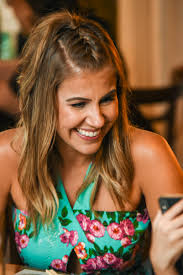 Luís Brusque, Rogério Moritz e Cláudia Bia estiveram no vernissage da  mostra BQ80