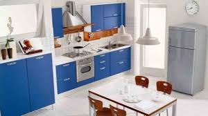 39 Mejores Fotos De Cocinas Azules Modernas Pequenas Clasicas Limpieza De Gabinetes De Cocina Cocina Azul Muebles De Cocina