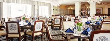 A dreamy dining room in the hamptons. Pinehurst Resort Low Country Holidays