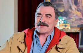 MY NEW OUTFIT FAN,HOW DO I LOOK ❤️❤️❤️❤️❤️ I Wish I Could Receive HELLO  From That Sweet fan💋💕. I love you so much 🥰 You are the only one who  makes me