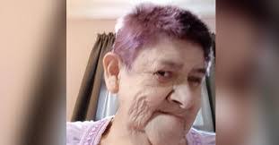 Sally Devries's Instagram, Twitter & Facebook