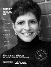 Elaine Hirt's Instagram, Twitter & Facebook