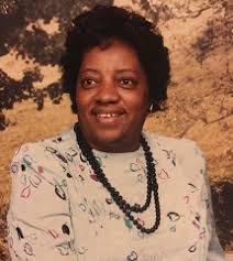 Lena Sims's Instagram, Twitter & Facebook