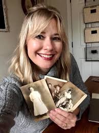 Attleboro woman, aka the 'Photo Angel,' restores long lost links to the  past