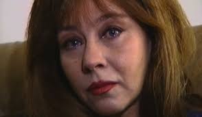 I was abducted by aliens… why eerie clues like bumps under skin &  nosebleeds could be signs of a chilling UFO encounter