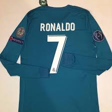 We stock official cristiano ronaldo merchandise, including portugal jerseys and real madrid football shirts with official cristiano ronaldo shirt printing. Cristiano Ronaldo Jersey Long Sleeve Real Madrid