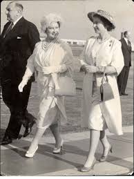 Back in 2016, louise's mother revealed that it took some time for her daughter to realize that not. The Queen Mother Queen Elizabeth In 1960 Queen Mother Young Queen Elizabeth Queen Elizabeth