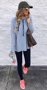 10 Lazy Girl Outfits That Look Polished Af Society19 Outfits With Leggings Sporty Outfits Fashion