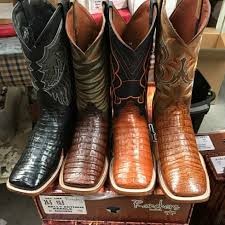 Ropa, calzado, accesorios y ropa interior para hombres. 160 Ideas De Botas Vaqueras Botas Vaqueras Botas Vaqueros