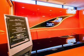 L'offre est large et louer un utilitaire sur lyon peut alors se faire auprès d'une des nombreuses agences spécialisées dans la location de voitures et d'utilitaires (rentacar, europcar. Sixt Lyon Perrache A Lyon 02 69002 14 Cours De Verdun Rambaud Adresse Horaires Telephone 118000 Fr