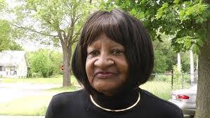 Derek Mccluskey's Instagram, Twitter & Facebook