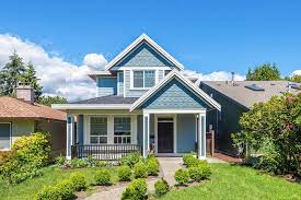 While we know not to judge a book by its cover, the same cannot be said for a house. Awesome 30 Houses With A Blue Exterior House Exterior Blue Light Blue Houses Gray House Exterior