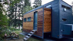 Interview Living In An Expanding Off Grid Tiny House Off Grid Tiny House Best Tiny House Building A Tiny House