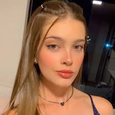 Aimee Muniz (@aimeemuniz) • Threads, Say more