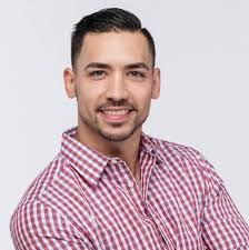 Ludgie Brister's Instagram, Twitter & Facebook