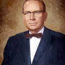 Carl Brownell's Instagram, Twitter & Facebook