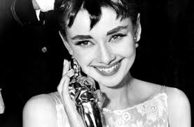 Jewels du Jour says..."MOST MEMORABLE OSCAR JEWELS OF ALL TIME"
