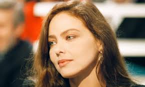 Immagine 397133 per il film l'amante bilingue: Ornella Muti I 60 Anni Di Un Icona Di Bellezza Foto Panorama