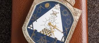 Les rituels, le symbolisme, le devoir(chez les compagnons), le savoir, l'appartenance. A L Heure Des Francs Macons Le Point Montres