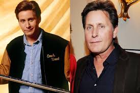 Mymonetro after 2 valutazione media: See What The Mighty Ducks Cast Looks Like Now