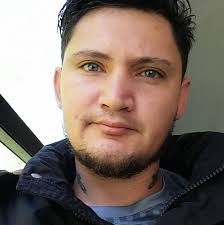 Un caballero dice yeni bir şəkil əlavə...