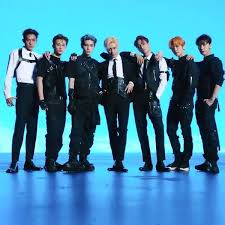 Similar to the media report mentioned earlier, it was expected that sm entertainment will be debuting a new boy group that has their own universe and story . New K Pop Group Superm Making Its Debut Performance In Hollywood Pop Group Superm Kpop Korean Pop Group