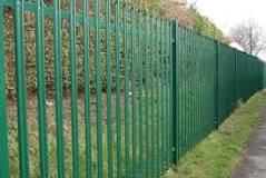 How much does a fence cost? - Procompare.co.za