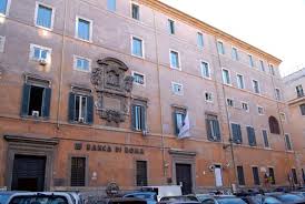 E' bene specificare sin dall'inizio, in modo che non vi siano incomprensioni, che il termine banco dei pegni è sinonimo di ``monte di pietà`` e si differenzia esclusivamente per il modo in cui viene chiamato perché, in varie regioni. Sempre Piu Romani Al Monte Dei Pegni In Due Anni 5