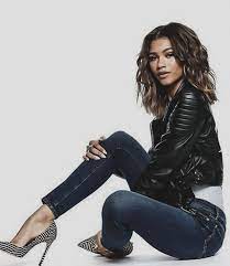 Leather Jacket And Zendaya Womensfashionedgymystyle Zendaya Outfits Zendaya Style Style